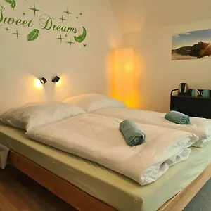  Homestay Lichtdurchflutetes - Kaeppele